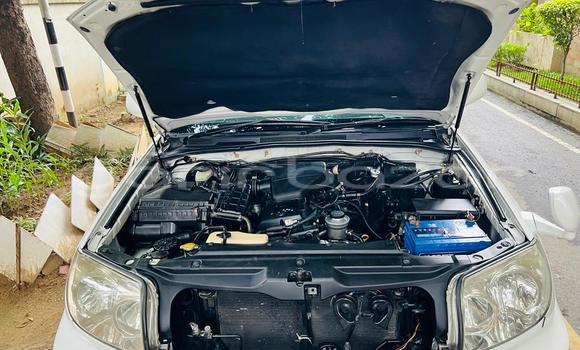 Buy Used 2004 Toyota Hilux Surf in Dhaka, Dhaka Buy Used 2004 Toyota Hilux Surf in Dhaka, Dhaka