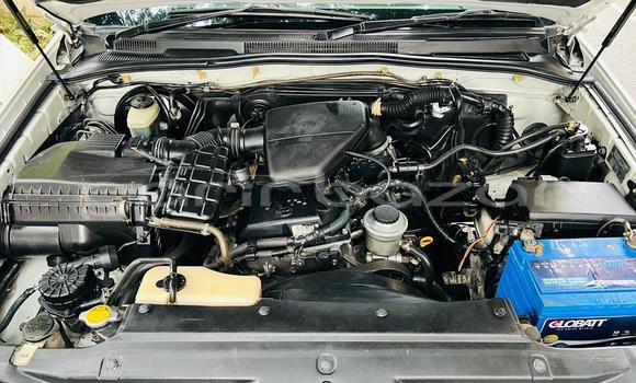 Buy Used 2004 Toyota Hilux Surf in Dhaka, Dhaka Buy Used 2004 Toyota Hilux Surf in Dhaka, Dhaka