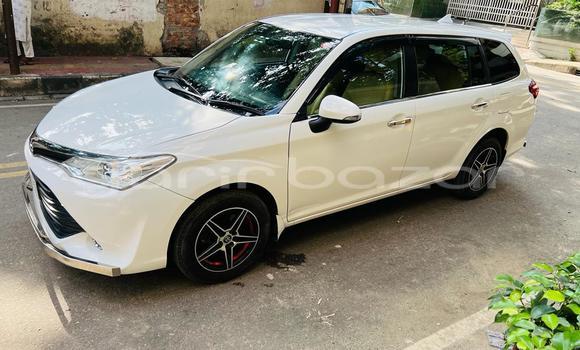 Buy Used 2015 Toyota Fielder in Dhaka, Dhaka Buy Used 2015 Toyota Fielder in Dhaka, Dhaka