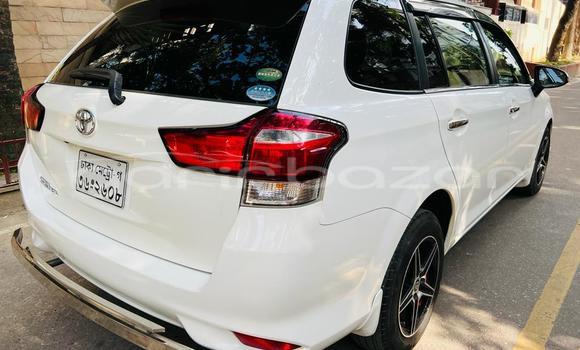 Buy Used 2015 Toyota Fielder in Dhaka, Dhaka Buy Used 2015 Toyota Fielder in Dhaka, Dhaka