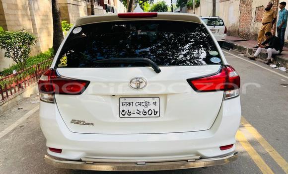 Buy Used 2015 Toyota Fielder in Dhaka, Dhaka Buy Used 2015 Toyota Fielder in Dhaka, Dhaka