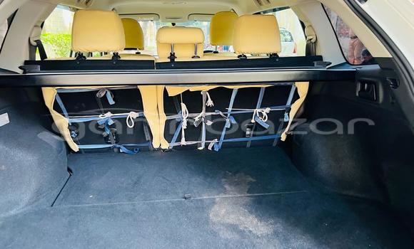 Buy Used 2015 Toyota Fielder in Dhaka, Dhaka Buy Used 2015 Toyota Fielder in Dhaka, Dhaka