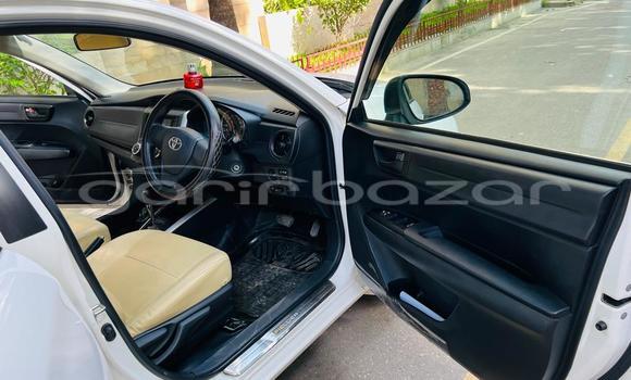 Buy Used 2015 Toyota Fielder in Dhaka, Dhaka Buy Used 2015 Toyota Fielder in Dhaka, Dhaka