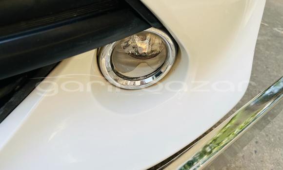 Buy Used 2015 Toyota Fielder in Dhaka, Dhaka Buy Used 2015 Toyota Fielder in Dhaka, Dhaka