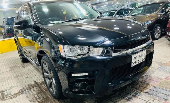 Buy Used 2011 Mitsubishi Outlander in Dhaka, Dhaka Buy Used 2011 Mitsubishi Outlander in Dhaka, Dhaka