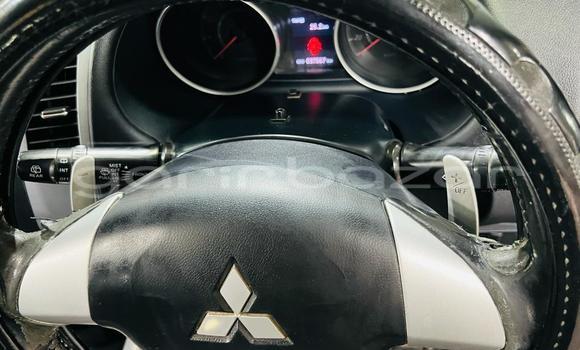 Buy Used 2011 Mitsubishi Outlander in Dhaka, Dhaka Buy Used 2011 Mitsubishi Outlander in Dhaka, Dhaka