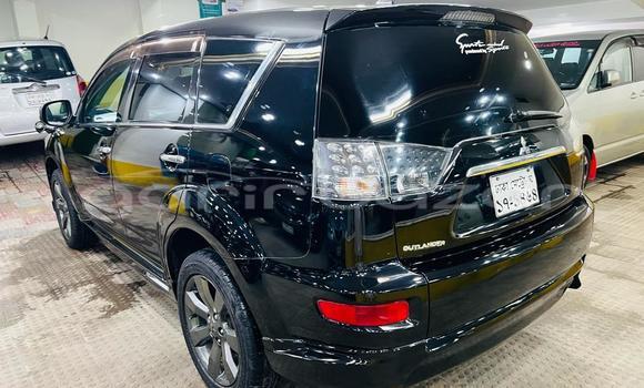 Buy Used 2011 Mitsubishi Outlander in Dhaka, Dhaka Buy Used 2011 Mitsubishi Outlander in Dhaka, Dhaka