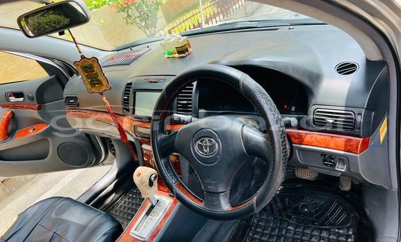 Buy Used 2004 Toyota Allion in Dhaka, Dhaka Buy Used 2004 Toyota Allion in Dhaka, Dhaka