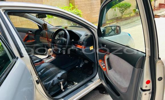 Buy Used 2004 Toyota Allion in Dhaka, Dhaka Buy Used 2004 Toyota Allion in Dhaka, Dhaka