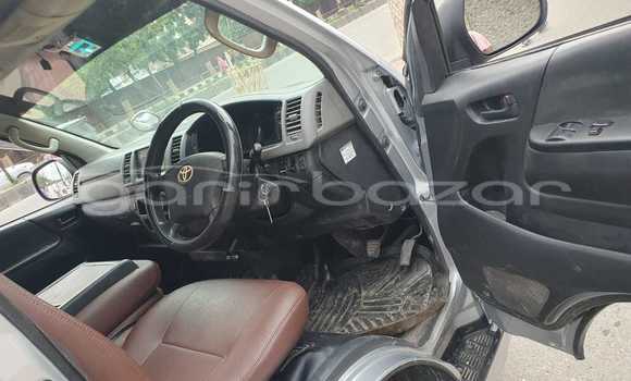 Buy Used 2012 Toyota Hiace in Dhaka, Dhaka Buy Used 2012 Toyota Hiace in Dhaka, Dhaka