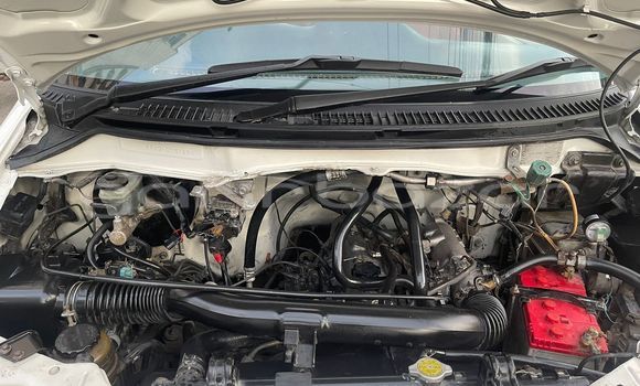 Buy Used 2004 Toyota Noah in Dhaka, Dhaka Buy Used 2004 Toyota Noah in Dhaka, Dhaka