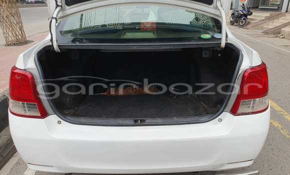 Buy Used 2013 Toyota Axio Hybrid in Dhaka, Dhaka Buy Used 2013 Toyota Axio Hybrid in Dhaka, Dhaka