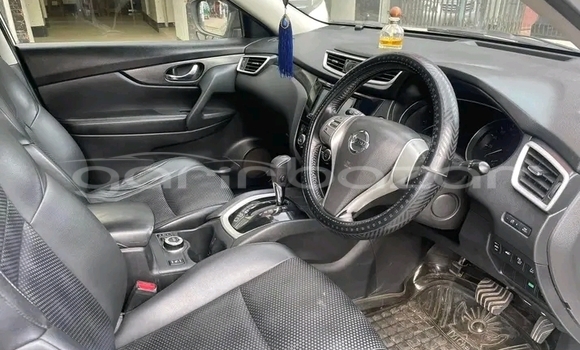 Buy Used Nissan X-Trail in Dhaka, Dhaka Buy Used Nissan X-Trail in Dhaka, Dhaka