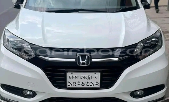 Buy Used Honda Vezel in Dhaka, Dhaka Buy Used Honda Vezel in Dhaka, Dhaka