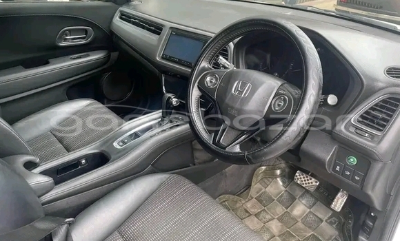 Buy Used Honda Vezel in Dhaka, Dhaka Buy Used Honda Vezel in Dhaka, Dhaka
