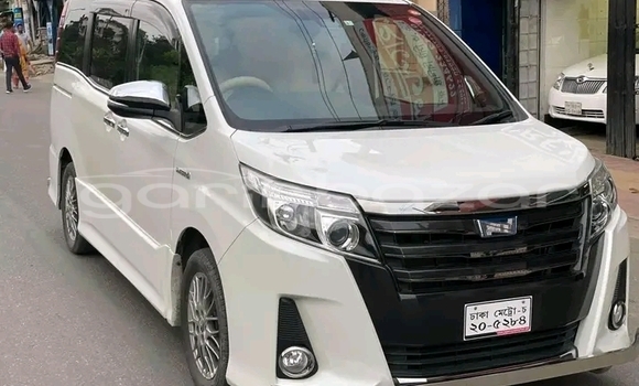 Buy Used Toyota Noah in Dhaka, Dhaka Buy Used Toyota Noah in Dhaka, Dhaka