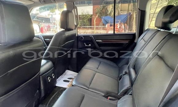 Buy Used 2008 Mitsubishi Pajero in Dhaka, Dhaka Buy Used 2008 Mitsubishi Pajero in Dhaka, Dhaka