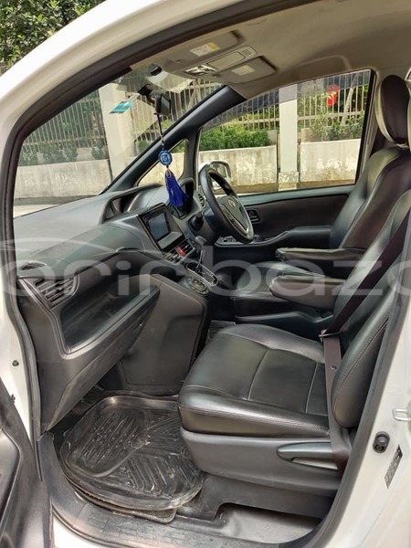 Big with watermark toyota x noah dhaka dhaka 7387