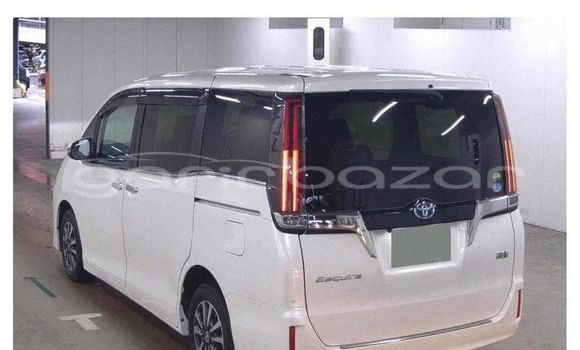 Buy Used 2021 Toyota Esquire in Dhaka, Dhaka Buy Used 2021 Toyota Esquire in Dhaka, Dhaka