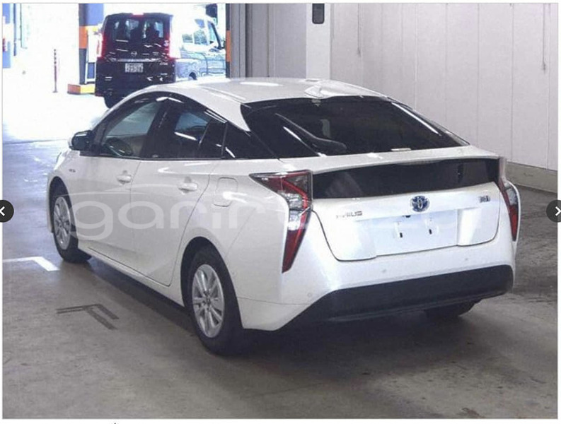 Big with watermark toyota prius dhaka dhaka 7399