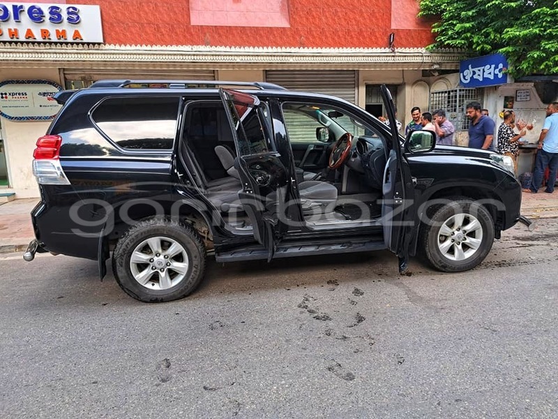 Big with watermark toyota prado dhaka dhaka 7405