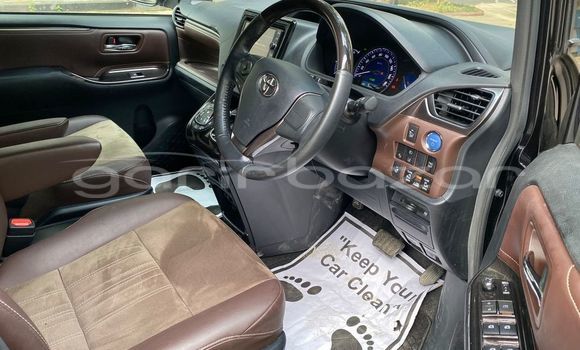 কেনা ব্যবহৃত Toyota Esquire Black গাড়ী মধ্যে ঢাকা মধ্যে Dhaka কেনা ব্যবহৃত Toyota Esquire Black গাড়ী মধ্যে ঢাকা মধ্যে Dhaka