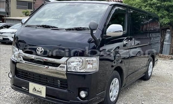 Buy Used 2018 Toyota Hiace in Dhaka, Dhaka Buy Used 2018 Toyota Hiace in Dhaka, Dhaka