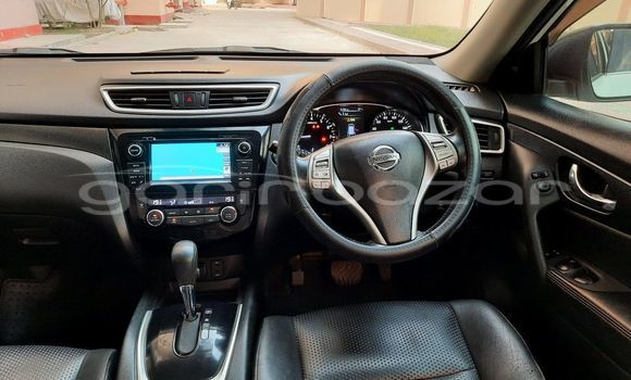 Buy Used 2015 Nissan X-Trail in Dhaka, Dhaka Buy Used 2015 Nissan X-Trail in Dhaka, Dhaka