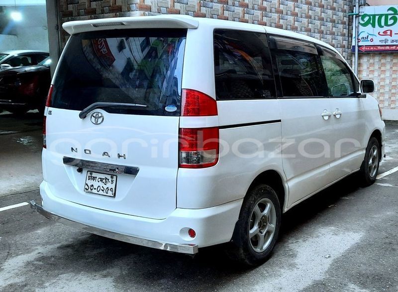 Big with watermark toyota noah dhaka dhaka 7434