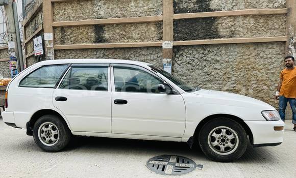 Buy Used 2001 Toyota Corolla in Dhaka, Dhaka Buy Used 2001 Toyota Corolla in Dhaka, Dhaka