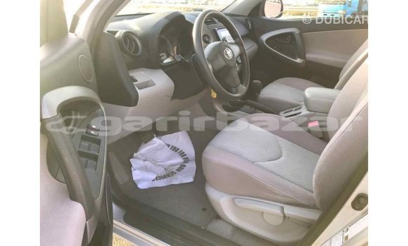 Buy Import 2007 Toyota HiAce in Import - Dubai, Bandarban Buy Import 2007 Toyota HiAce in Import - Dubai, Bandarban