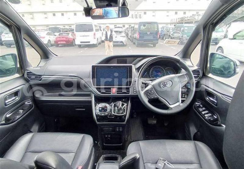 Big with watermark toyota esquire dhaka dhaka 69283