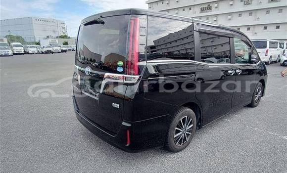 Buy Used 2020 Toyota Esquire in Dhaka, Dhaka Buy Used 2020 Toyota Esquire in Dhaka, Dhaka