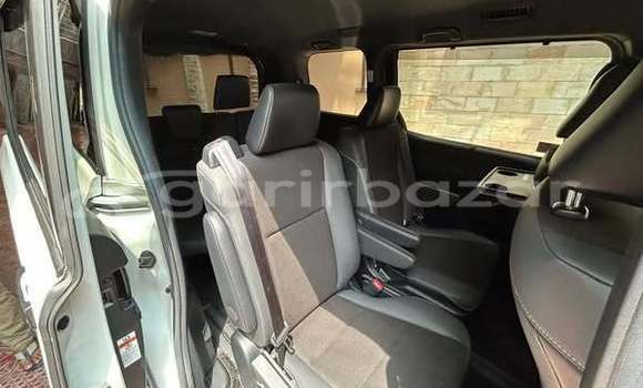 Buy Used 2020 Toyota Noah in Dhaka, Dhaka Buy Used 2020 Toyota Noah in Dhaka, Dhaka