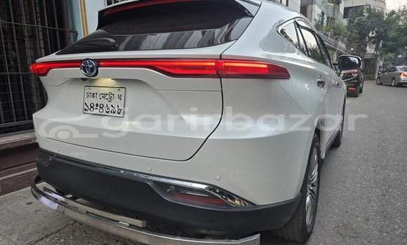 Buy Used 2023 Toyota Harrier z leather 2023 in Dhaka, Dhaka Buy Used 2023 Toyota Harrier z leather 2023 in Dhaka, Dhaka