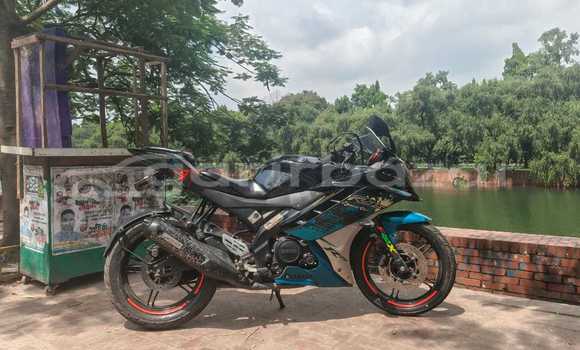 কেনা ব্যবহৃত Yamaha YZF Black সাইকেল মধ্যে ঢাকা মধ্যে Dhaka কেনা ব্যবহৃত Yamaha YZF Black সাইকেল মধ্যে ঢাকা মধ্যে Dhaka