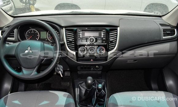 Buy Import 2018 Mitsubishi L200 in Import - Dubai, Bandarban Buy Import 2018 Mitsubishi L200 in Import - Dubai, Bandarban
