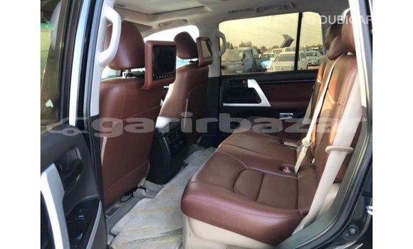 Buy Import 2009 Toyota Land Cruiser in Import - Dubai, Bandarban Buy Import 2009 Toyota Land Cruiser in Import - Dubai, Bandarban