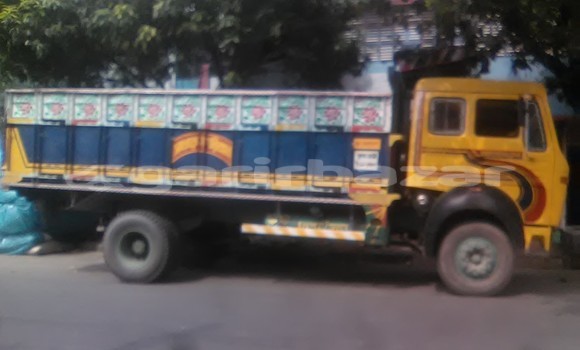 Buy Used Volvo F4 in Khulna, Khulna