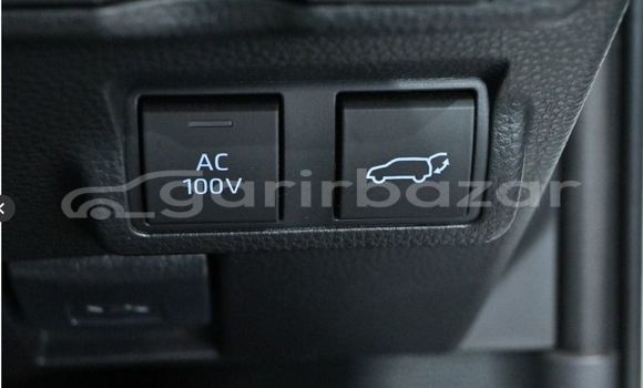 Buy New 2022 Toyota Corolla Cross in Dhaka, Dhaka Buy New 2022 Toyota Corolla Cross in Dhaka, Dhaka