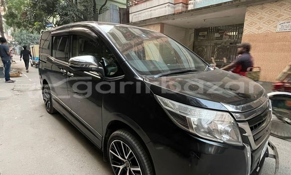 কেনা ব্যবহৃত Toyota Esquire 2019 Gray গাড়ী মধ্যে ঢাকা মধ্যে Dhaka কেনা ব্যবহৃত Toyota Esquire 2019 Gray গাড়ী মধ্যে ঢাকা মধ্যে Dhaka
