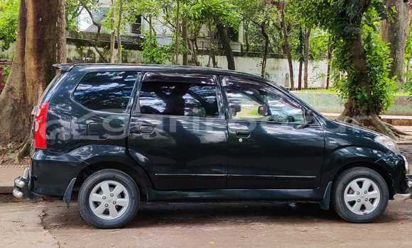 Buy Used 2009 Toyota Avanza 7.site 2009 in Dhaka, Dhaka Buy Used 2009 Toyota Avanza 7.site 2009 in Dhaka, Dhaka