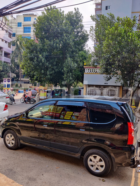 Big with watermark toyota avanza 7 site 2009 dhaka dhaka 74449