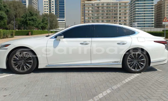 Buy Used 2020 Lexus LS in Dhaka, Dhaka Buy Used 2020 Lexus LS in Dhaka, Dhaka