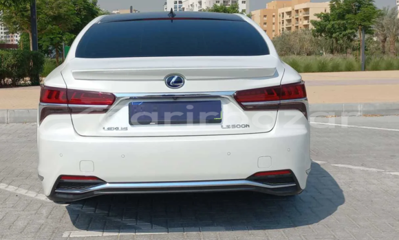 Buy Used 2020 Lexus LS in Dhaka, Dhaka Buy Used 2020 Lexus LS in Dhaka, Dhaka