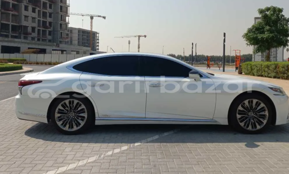 Buy Used 2020 Lexus LS in Dhaka, Dhaka Buy Used 2020 Lexus LS in Dhaka, Dhaka