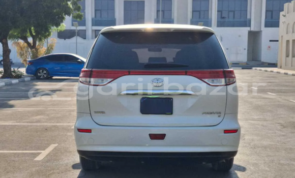 Buy Used 2018 Toyota Previa in Dhaka, Dhaka Buy Used 2018 Toyota Previa in Dhaka, Dhaka