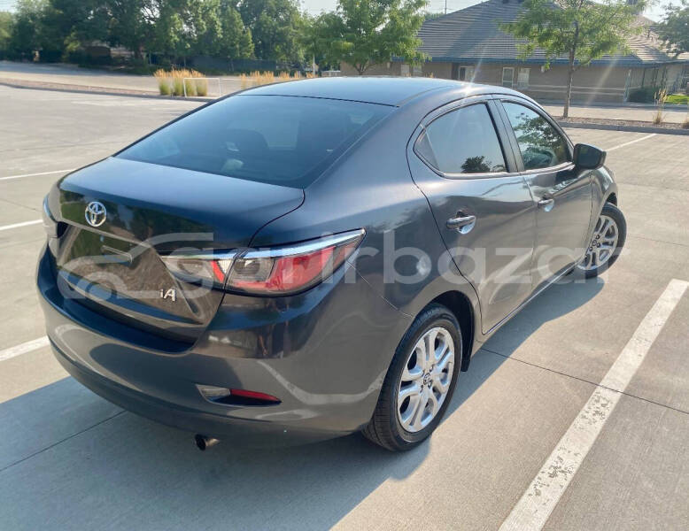 Big with watermark toyota yaris dhaka dhaka 74494