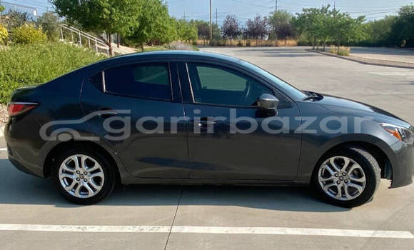 Buy Used 2017 Toyota Yaris in Dhaka, Dhaka Buy Used 2017 Toyota Yaris in Dhaka, Dhaka