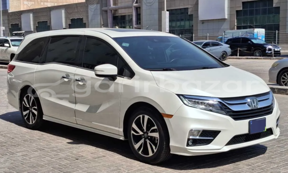 Buy Used 2018 Honda Odyssey in Dhaka, Dhaka Buy Used 2018 Honda Odyssey in Dhaka, Dhaka
